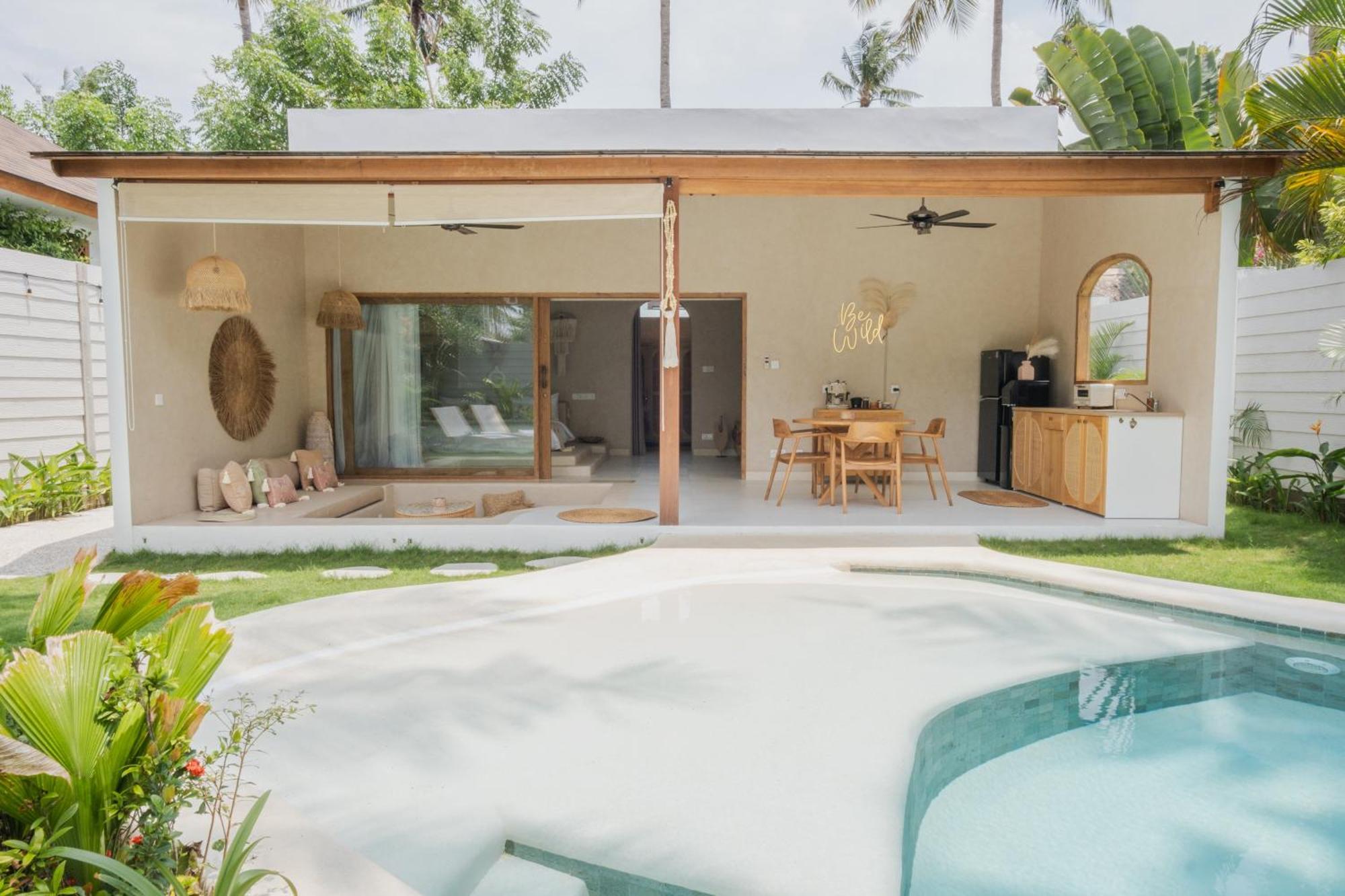 Gili Boho Villas - Aesthetic Private Pool Villas 길리트라왕안 외부 사진