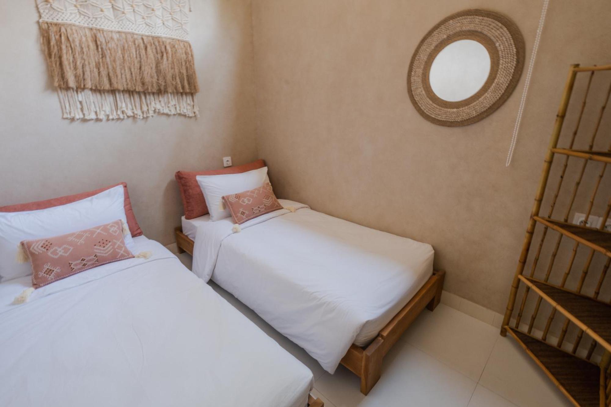 Gili Boho Villas - Aesthetic Private Pool Villas 길리트라왕안 외부 사진