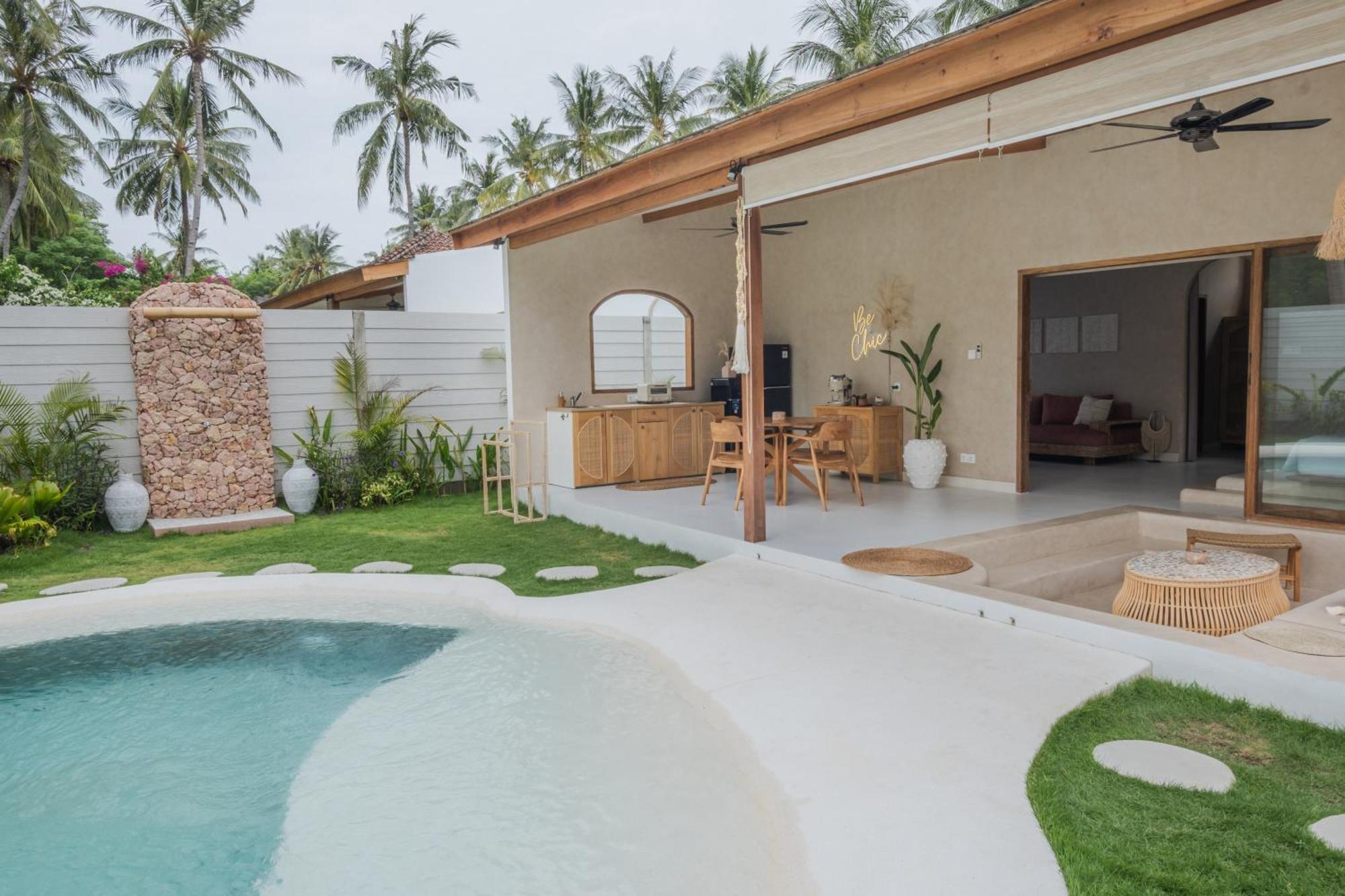 Gili Boho Villas - Aesthetic Private Pool Villas 길리트라왕안 외부 사진